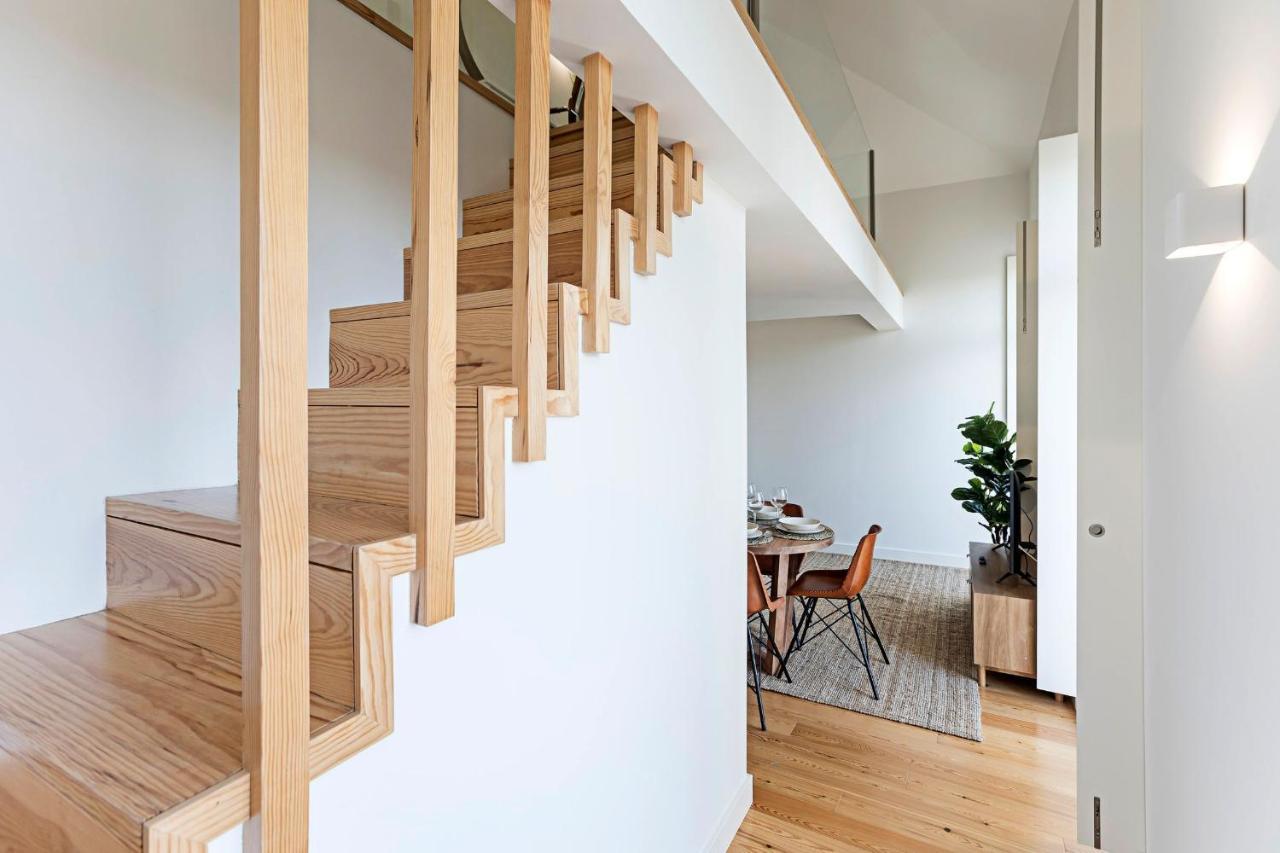 Stunning Duplex Near River By Lovelystay Porto Exterior foto